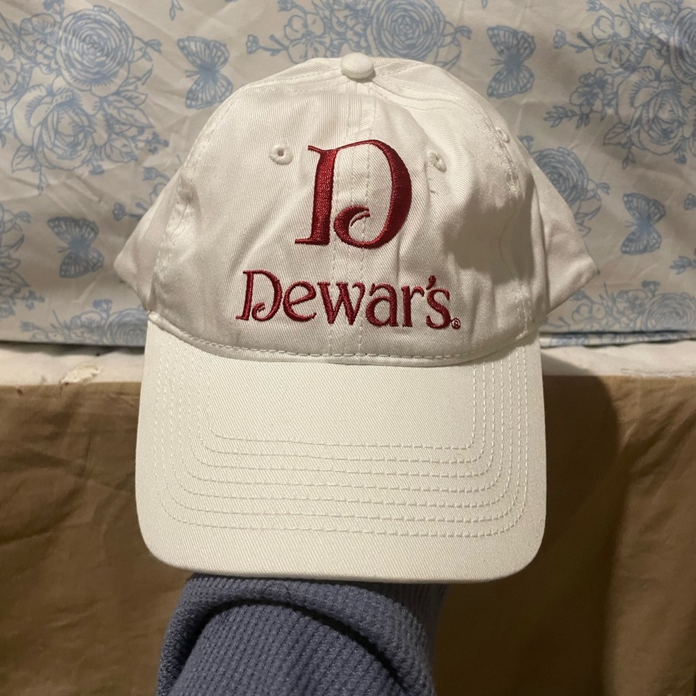 Callaway White and Red Golf Cap